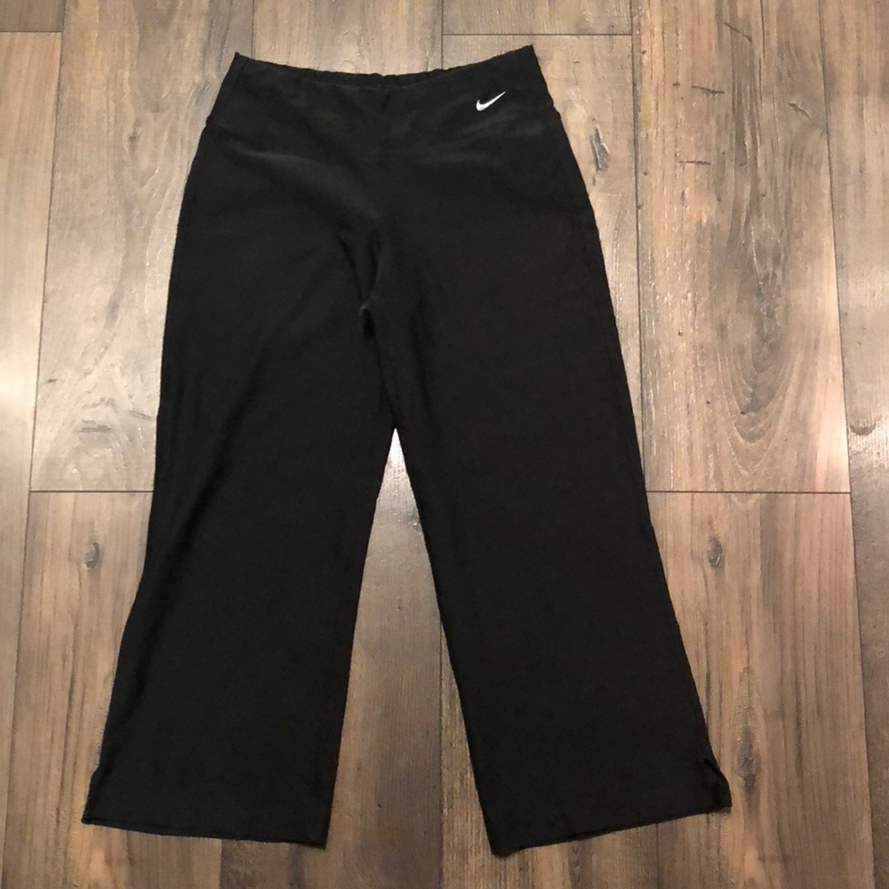 Nike Workout capris
